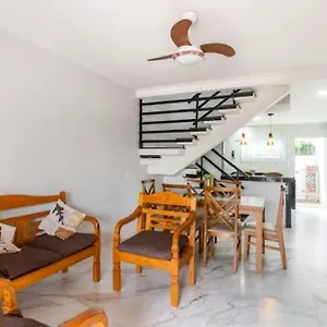 Triplex Belissimo Casa de Férias Cabo Frio
